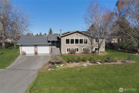 Photo of 371 hill Road, Walla Walla, WA 99362 (MLS # 2429183)