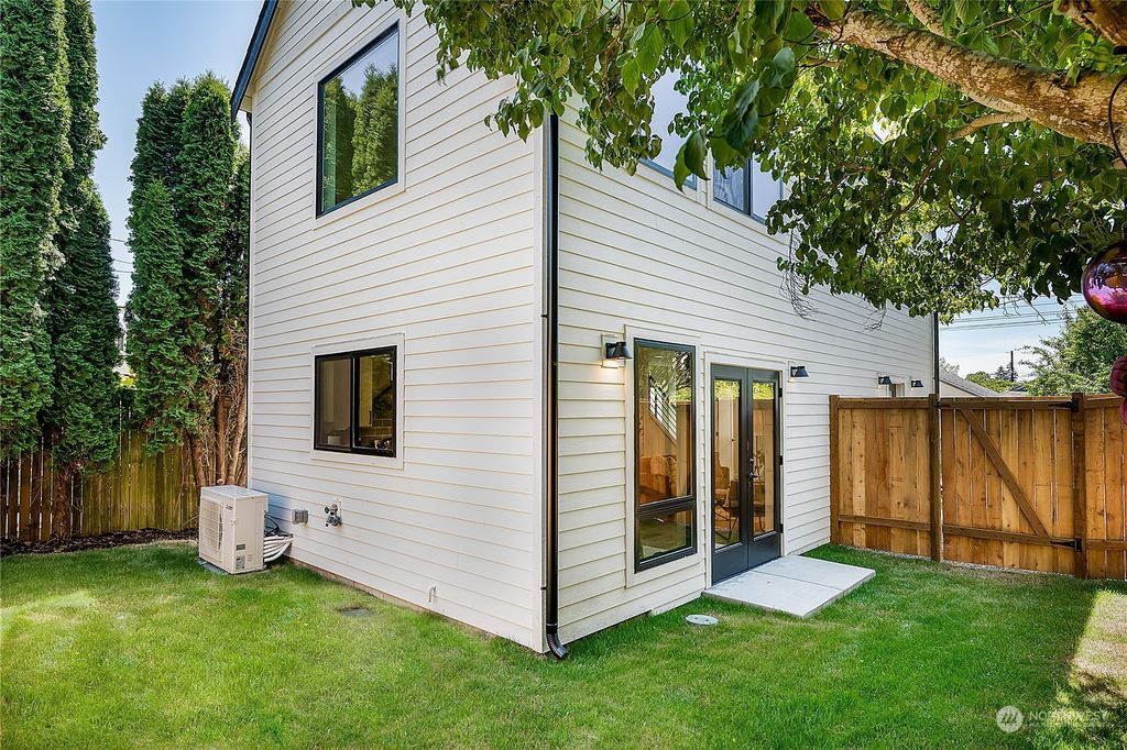 Photo of 3711 SW Juneau Street, Seattle, WA 98126 (MLS # 2126628)