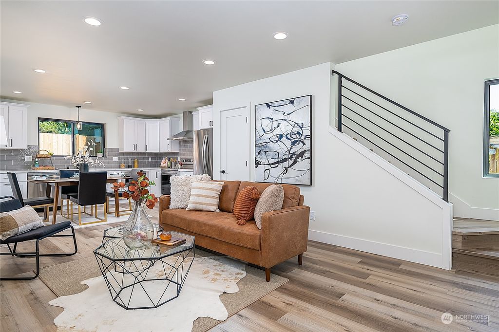 Photo of 3711 SW Juneau Street, Seattle, WA 98126 (MLS # 2126628)