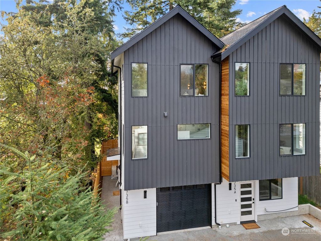 Photo of 1735 NE 89th Street #B, Seattle, WA 98115 (MLS # 2316532)