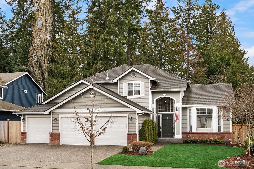 Photo of 2826 107th Place SE, Everett, WA 98208 (MLS # 2509237)