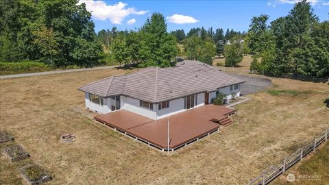 Photo of 42008 254th Ave SE Ave, Enumclaw, WA 98022 (MLS # 2419334)