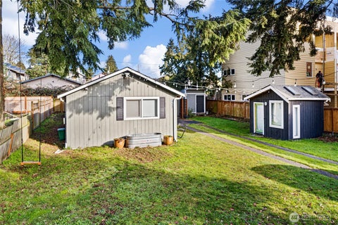 Photo of 920 N 101st St, Seattle, WA 98133 (MLS # 2581500)