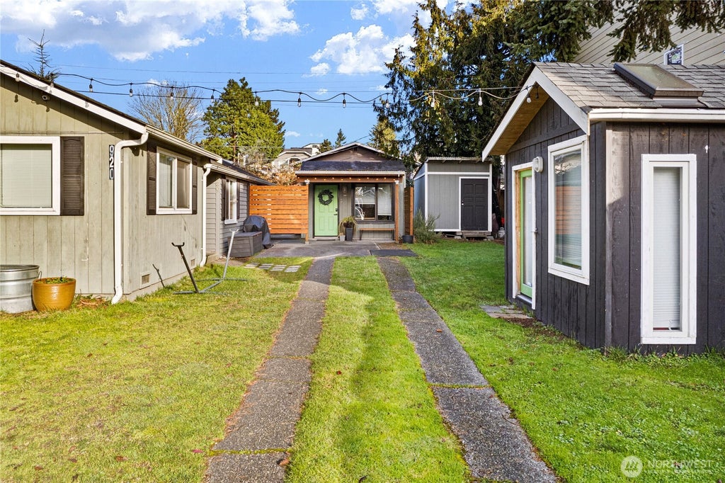 Photo of 920 N 101st St, Seattle, WA 98133 (MLS # 2581500)