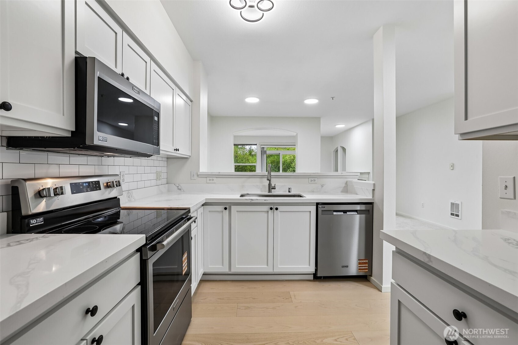 2009 196th Street SE D202