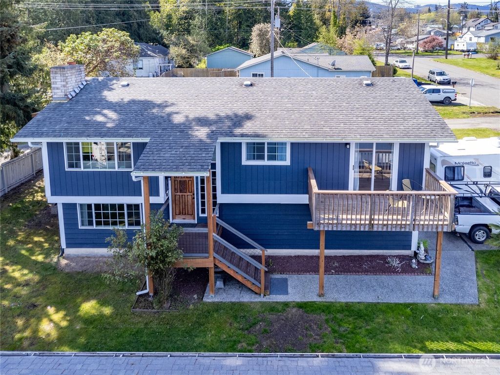 Photo of 1507 S B Street, Port Angeles, WA 98363 (MLS # 2509827)