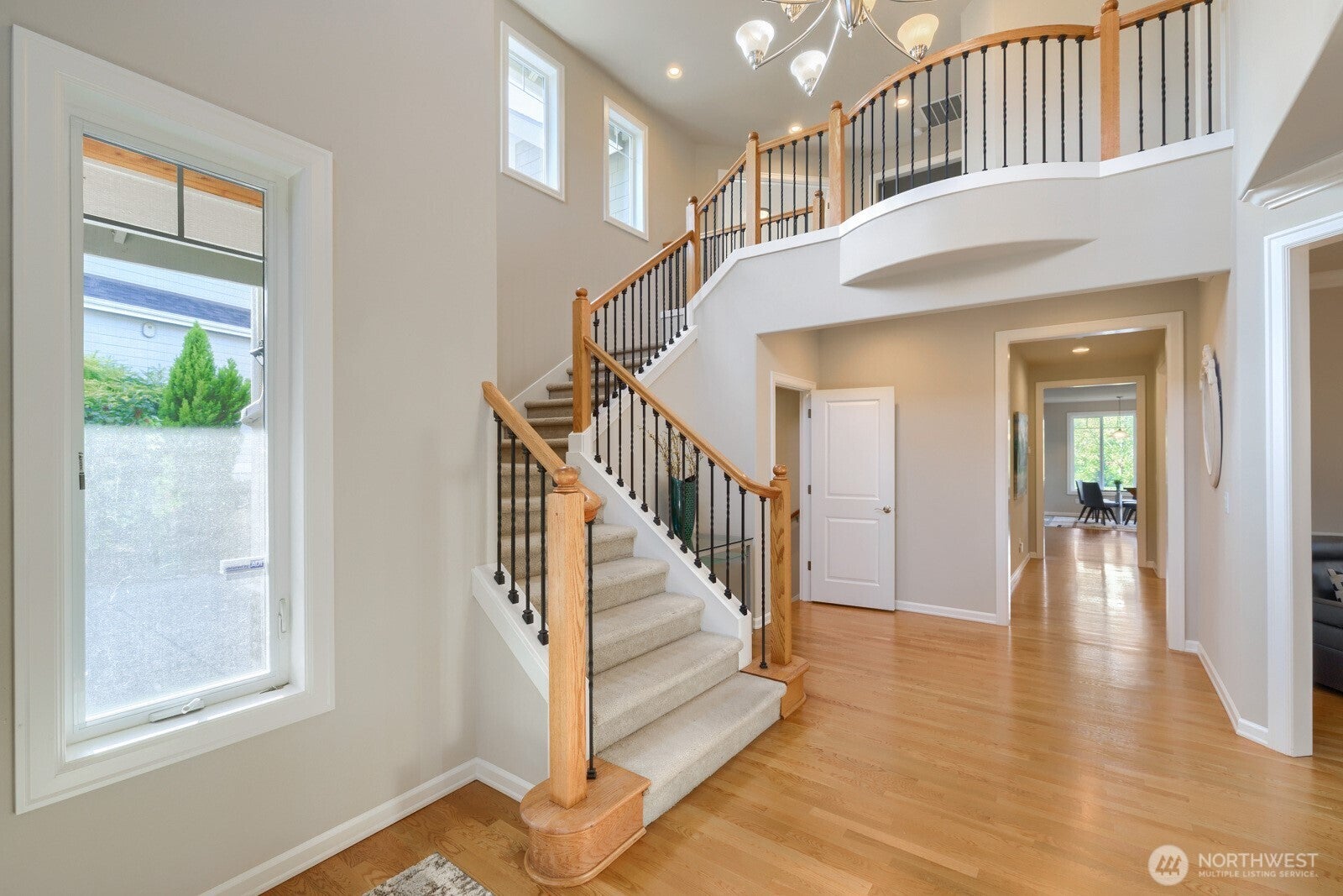 5537 163rd Court NE