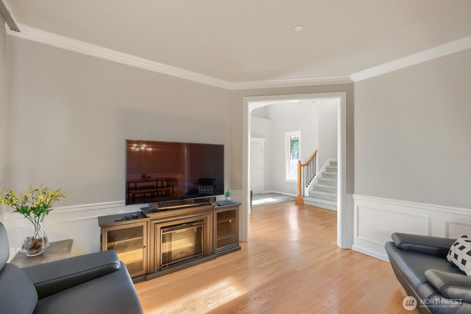 5537 163rd Court NE