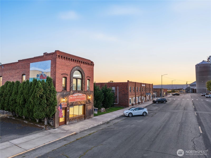 405 W Main Street