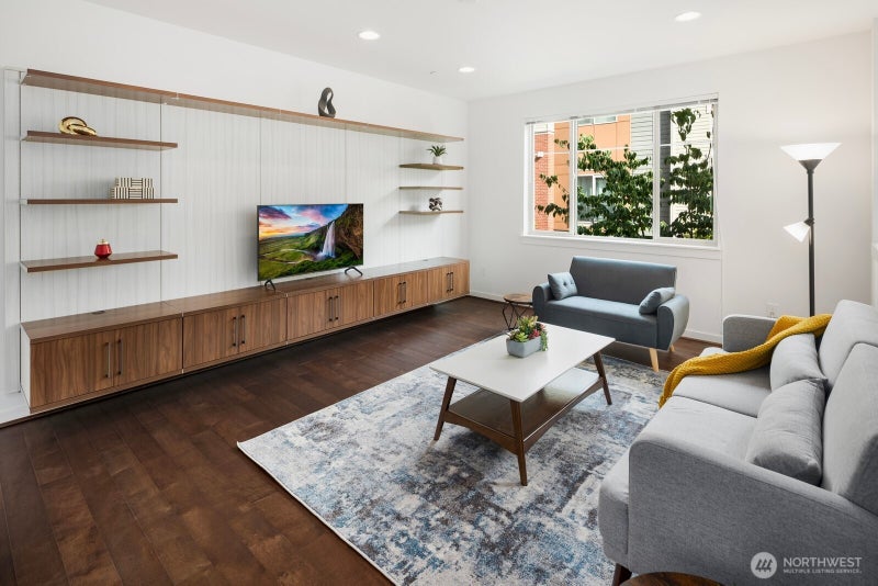 15788 NE 14th Alley