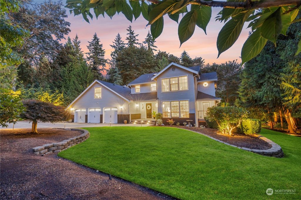 Photo of 22815 NE 57th Street, Redmond, WA 98053 (MLS # 2276638)