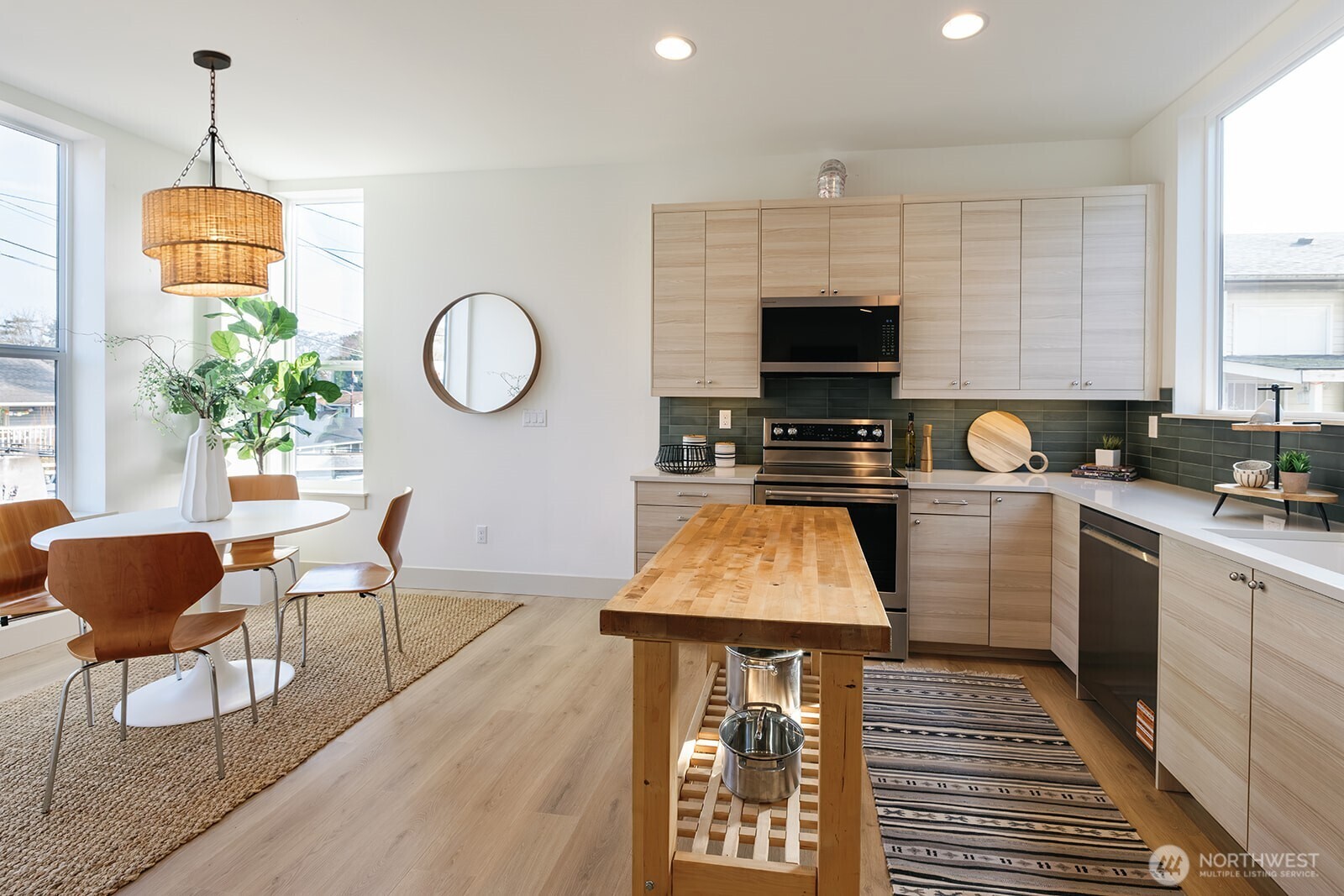 3001 S Dakota Street 2