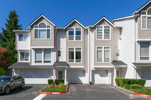 Photo of 5500 Harbour Pointe Boulevard #Q102, Mukilteo, WA 98275 (MLS # 2584044)