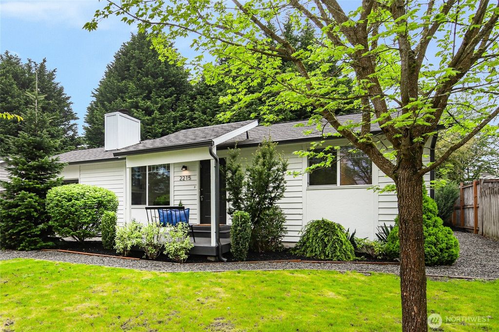 Photo of 2215 185th Place SE, Bothell, WA 98012 (MLS # 2358237)