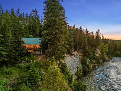 Photo of 2290 Riffle Drive, Leavenworth, WA 98826 (MLS # 2496751)