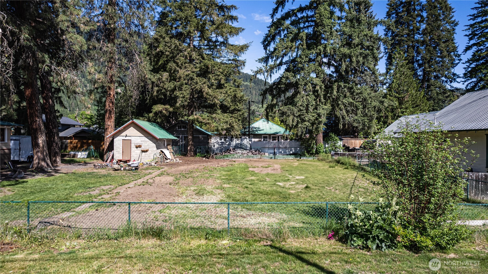 Listing image 5