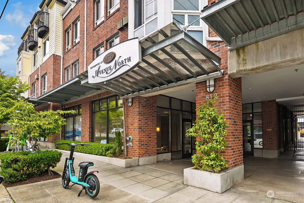 Photo of 812 5th Avenue N #400, Seattle, WA 98109 (MLS # 2215343)