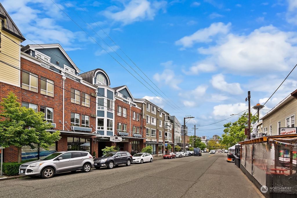 Photo of 812 5th Avenue N #400, Seattle, WA 98109 (MLS # 2215343)