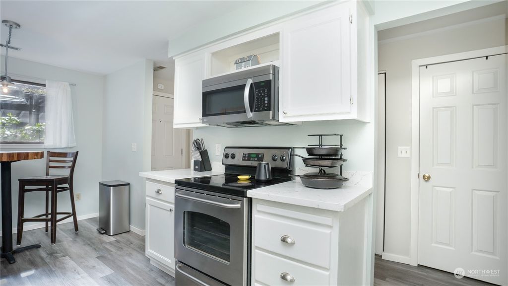 Photo of 16524 23rd Avenue SE #C2, Bothell, WA 98012 (MLS # 2054911)