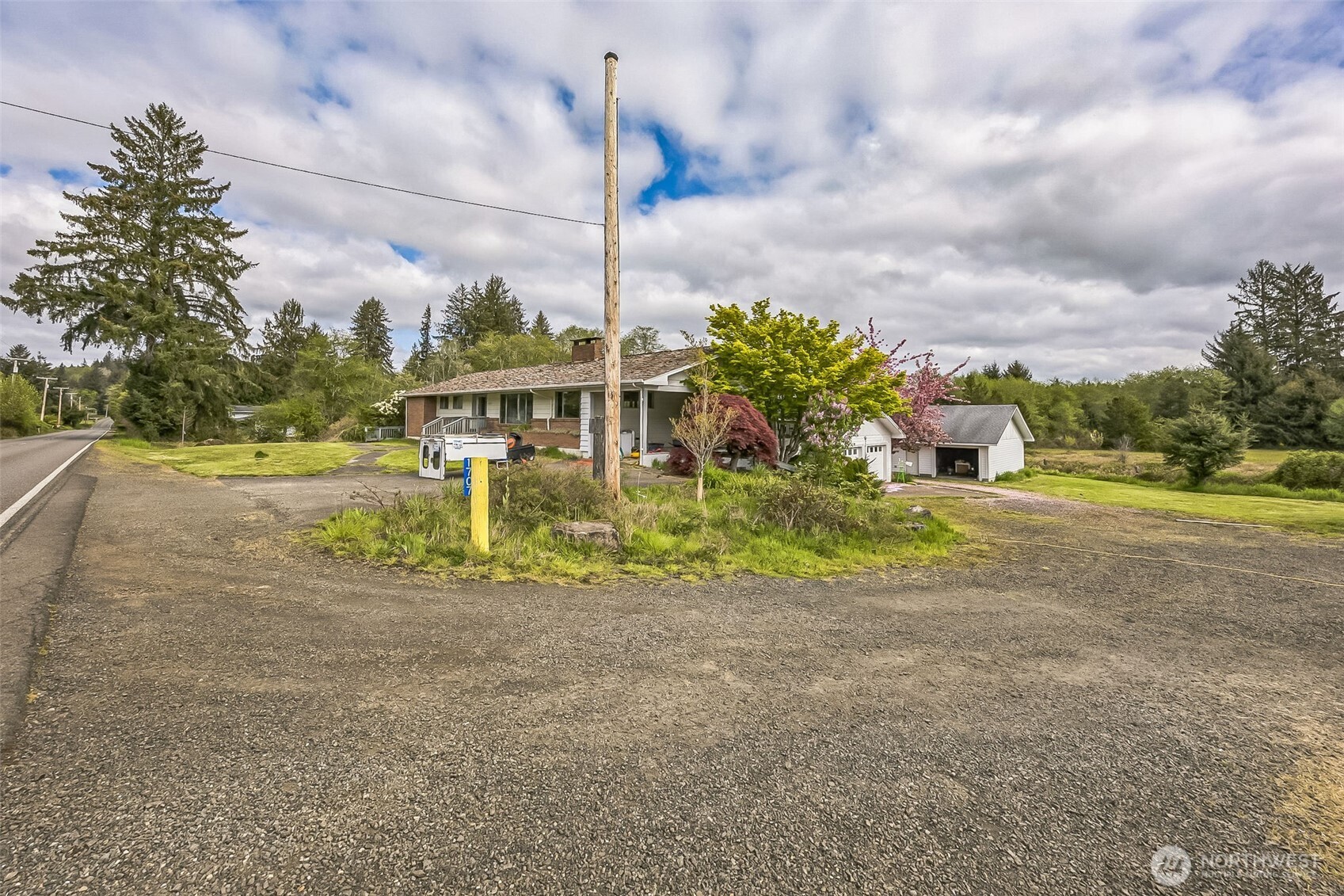 1701 1721 Fowler Rd
