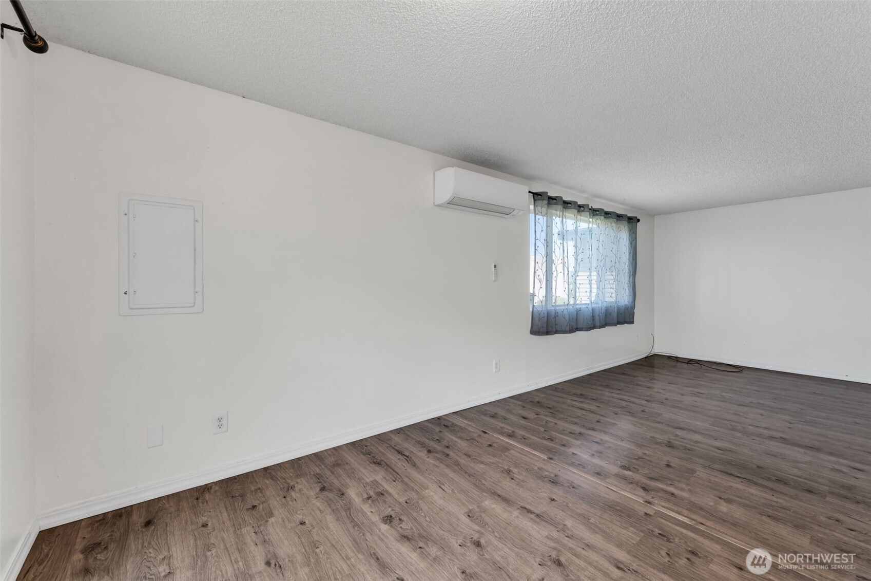 Port Angeles, Washington 98362, United States, 3 Bedrooms Bedrooms, ,2 BathroomsBathrooms,Residential,Active,143533