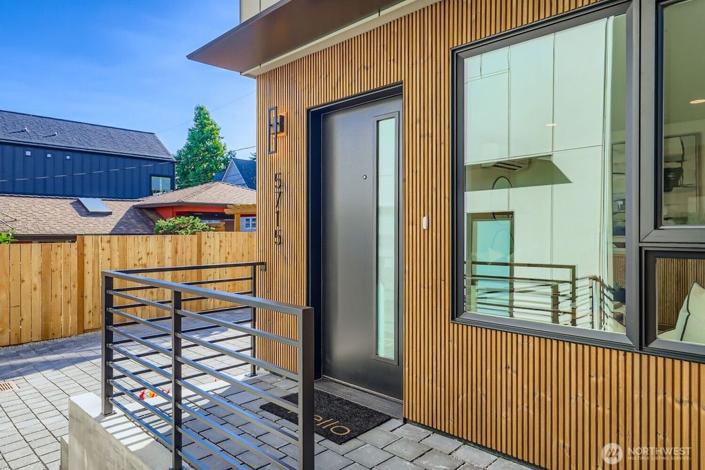 Photo of 5715 35th Avenue NE, Seattle, WA 98105 (MLS # 2435388)