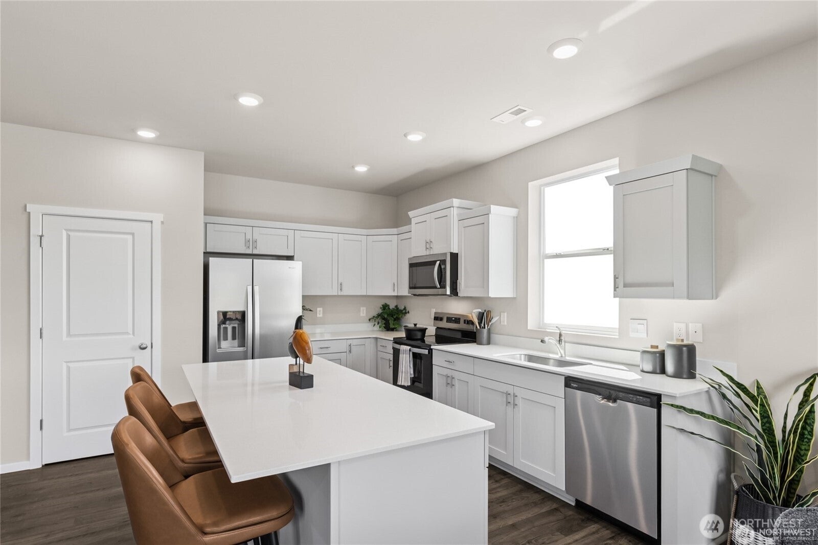 1411 Lambertus Street 16