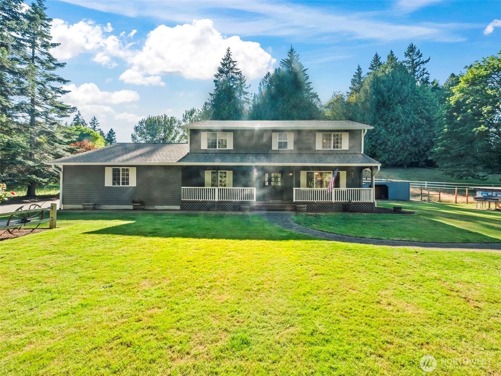 370 NW Blomster Way