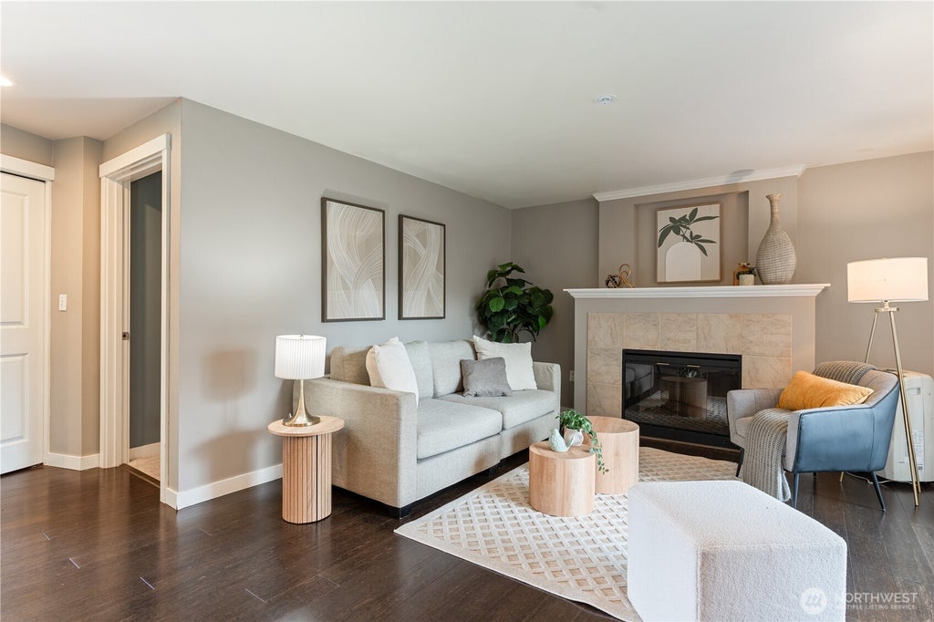 Photo of 11920 98th Avenue NE #302, Kirkland, WA 98034 (MLS # 2582814)