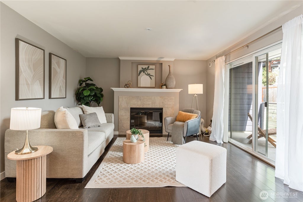 Photo of 11920 98th Avenue NE #302, Kirkland, WA 98034 (MLS # 2582814)