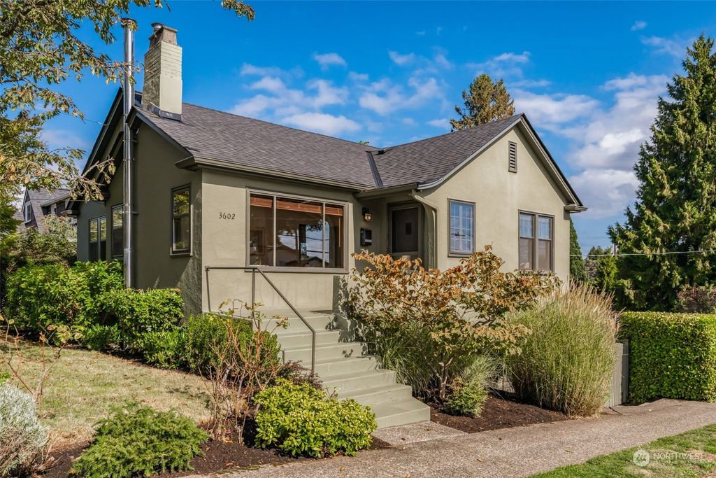 Photo of 3602 NE 70th Street, Seattle, WA 98115 (MLS # 2300982)