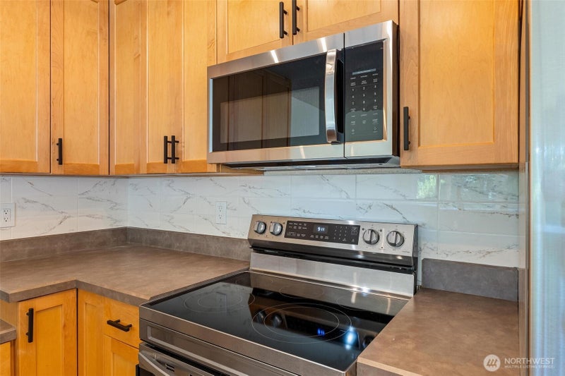 4415 145th Avenue NE H6