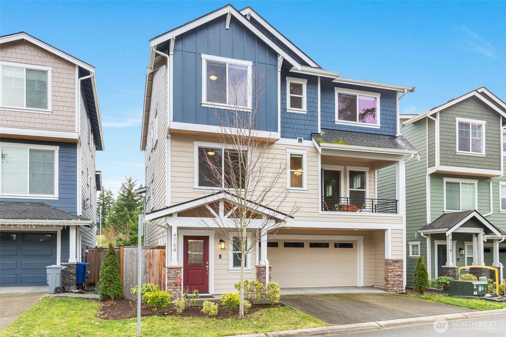 Photo of 4764 SE 244th CT Ct, Sammamish, WA 98029 (MLS # 2420591)