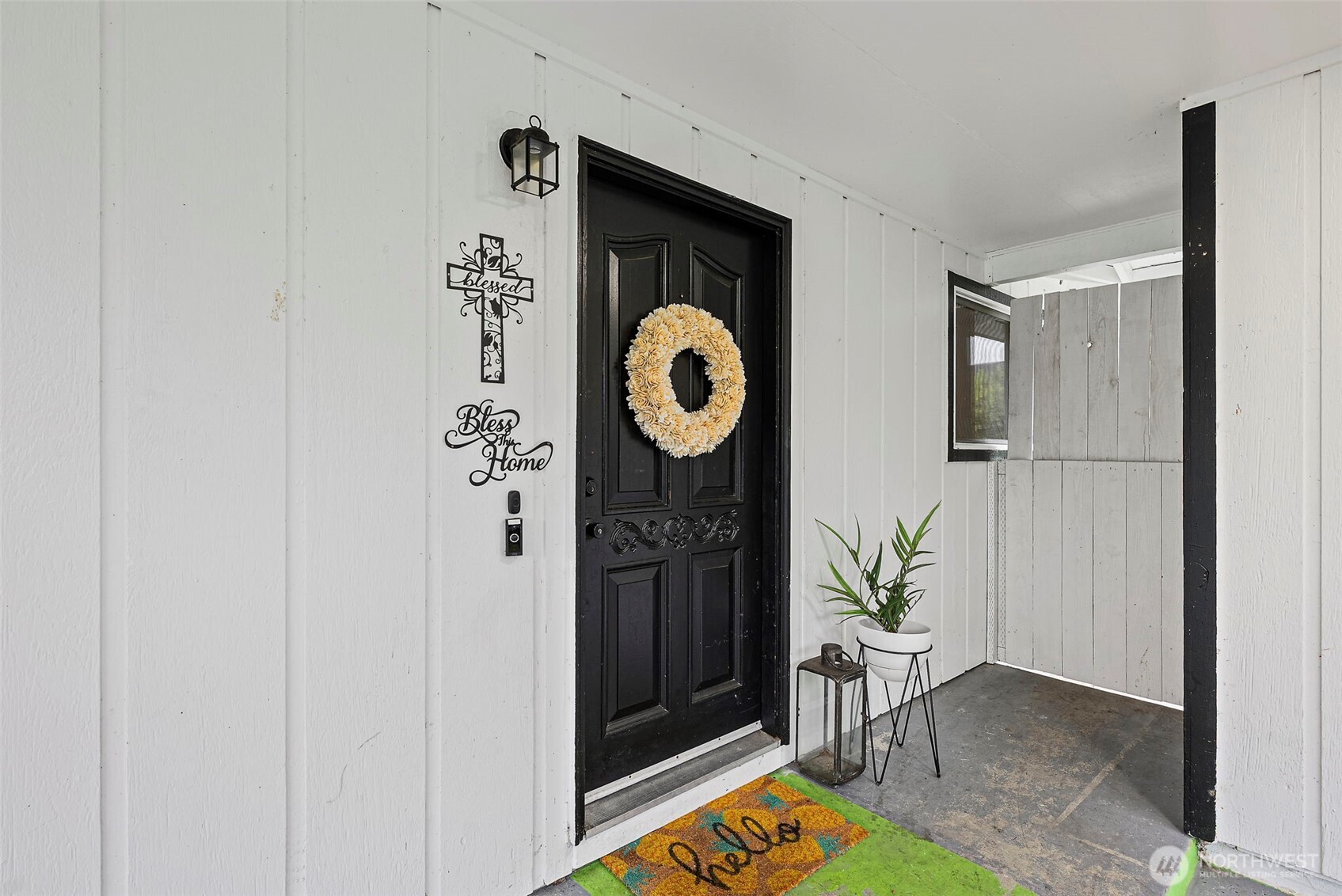 9011 washington Boulevard SW