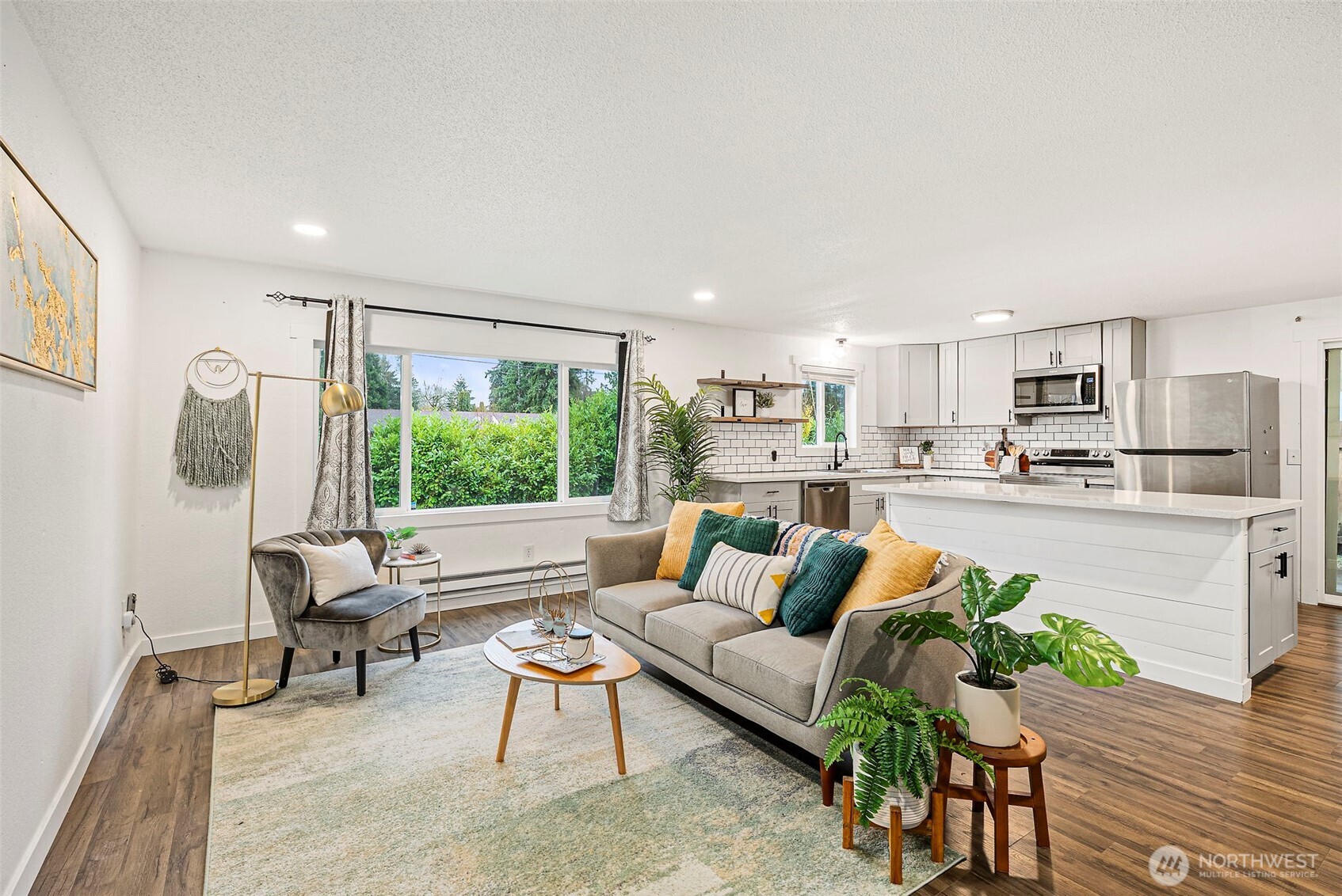 9011 washington Boulevard SW