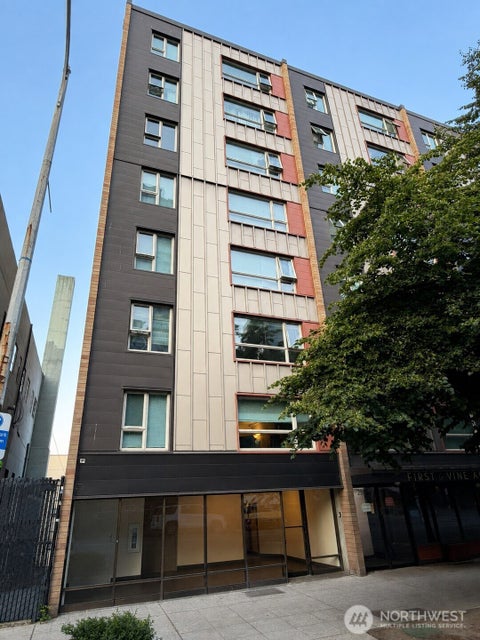 Photo of 2519 1st Avenue #(R), Seattle, WA 98121 (MLS # 2554690)