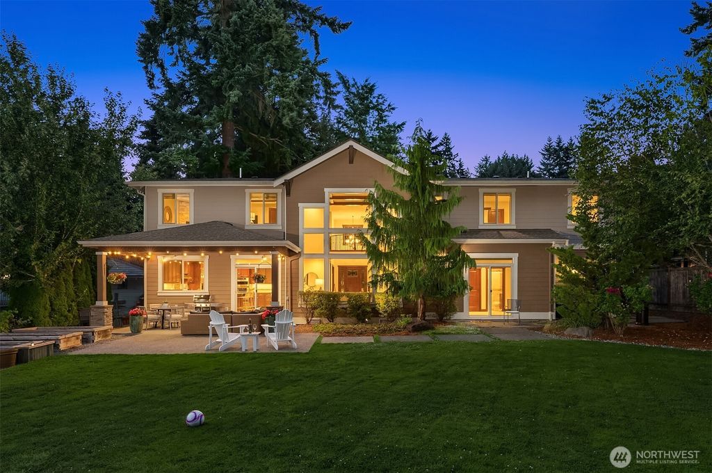 Photo of 10823 NE 108th Street, Kirkland, WA 98033 (MLS # 2401026)