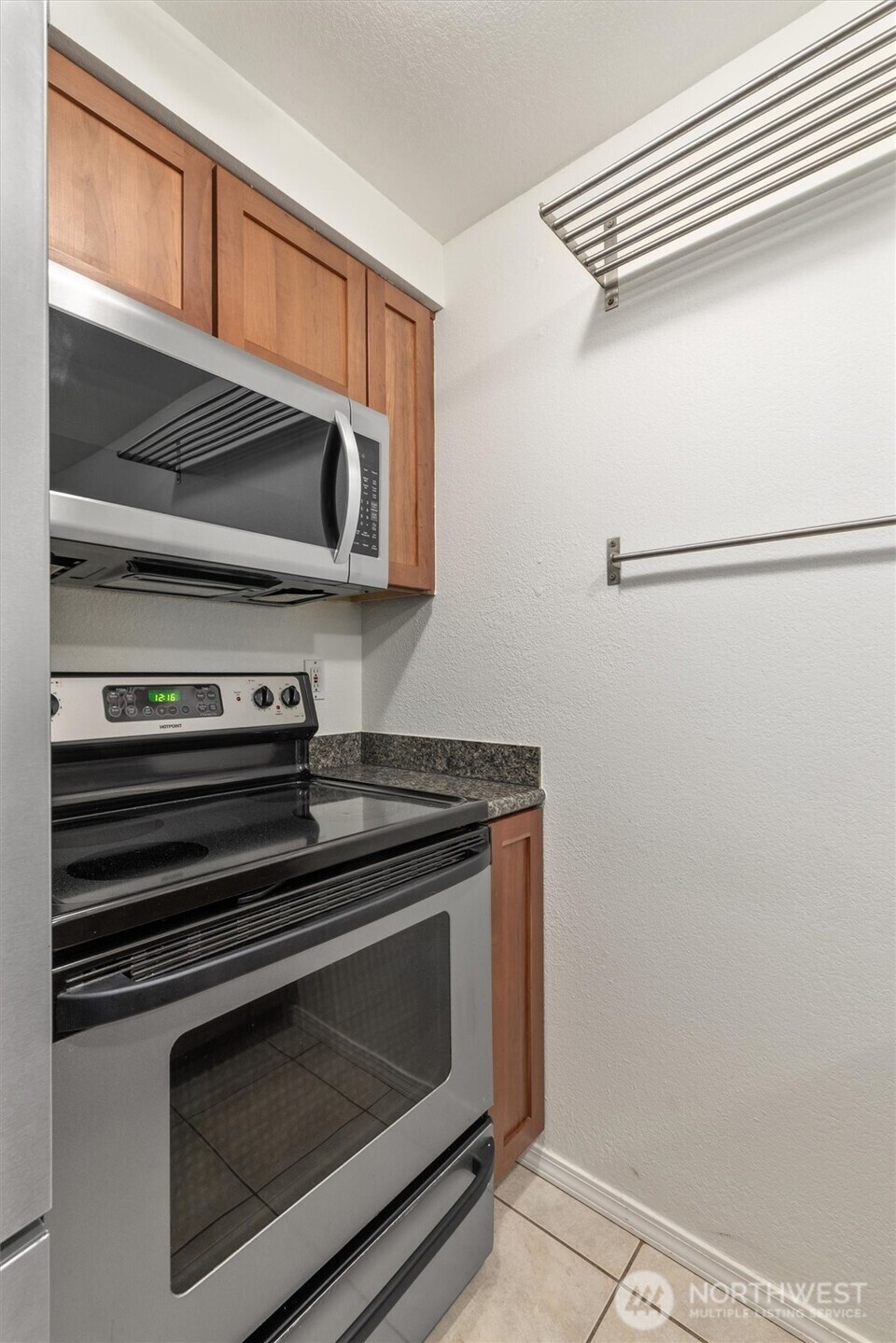 300 10th Avenue B104
