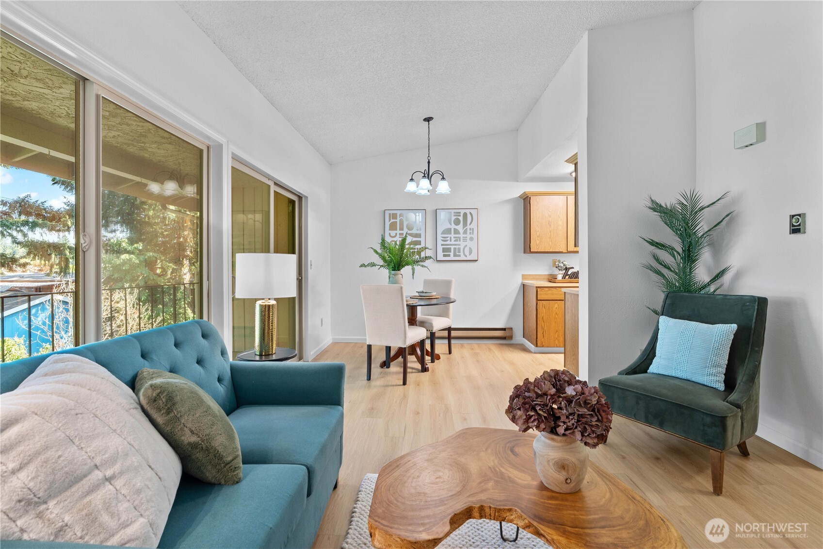 3435 Auburn Way S 22