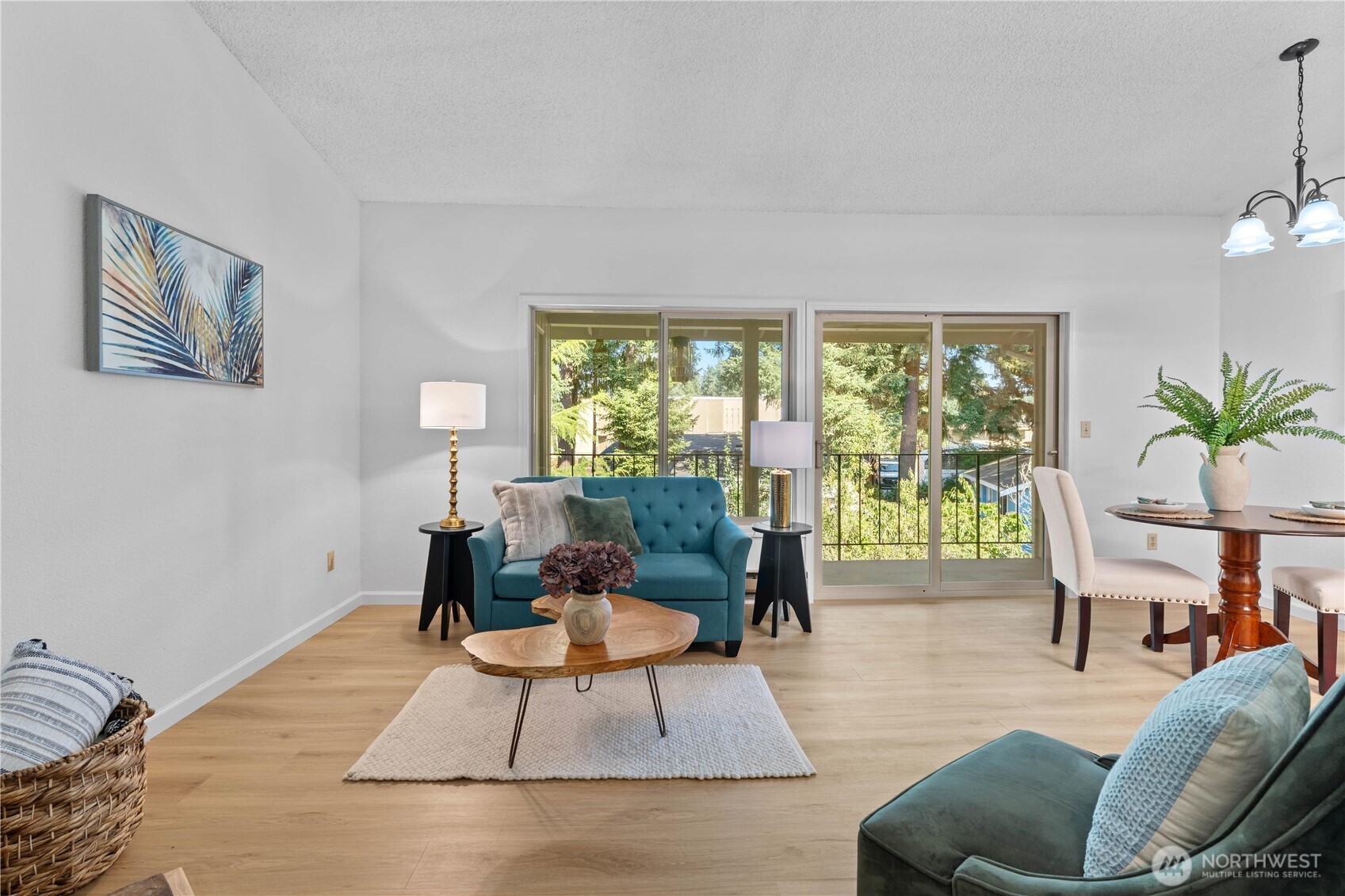 3435 Auburn Way S 22