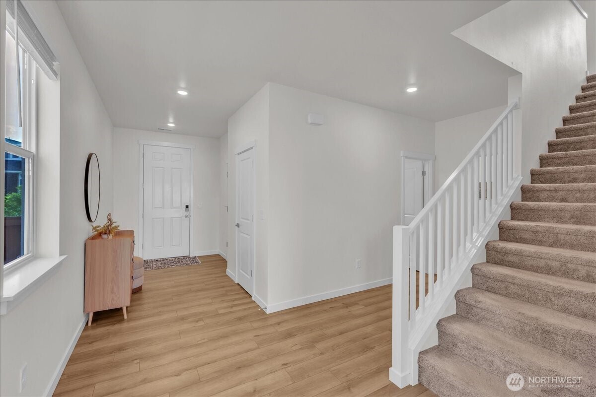 4912 88th DR NE
