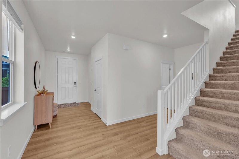 4912 88th DR NE