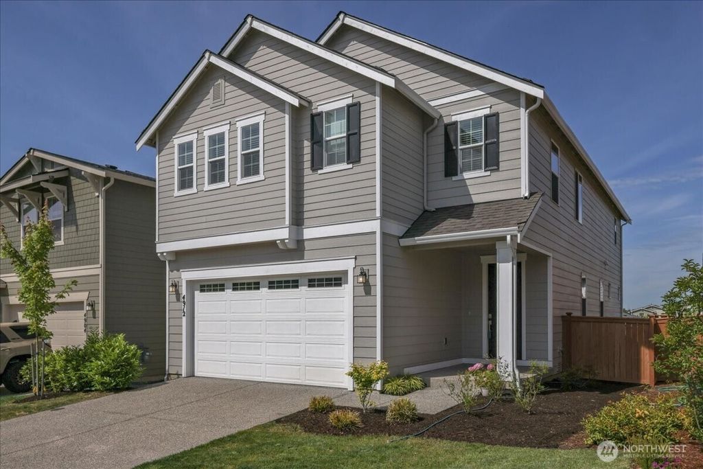 Photo of 4912 88th DR NE DR, Marysville, WA 98270 (MLS # 2542863)