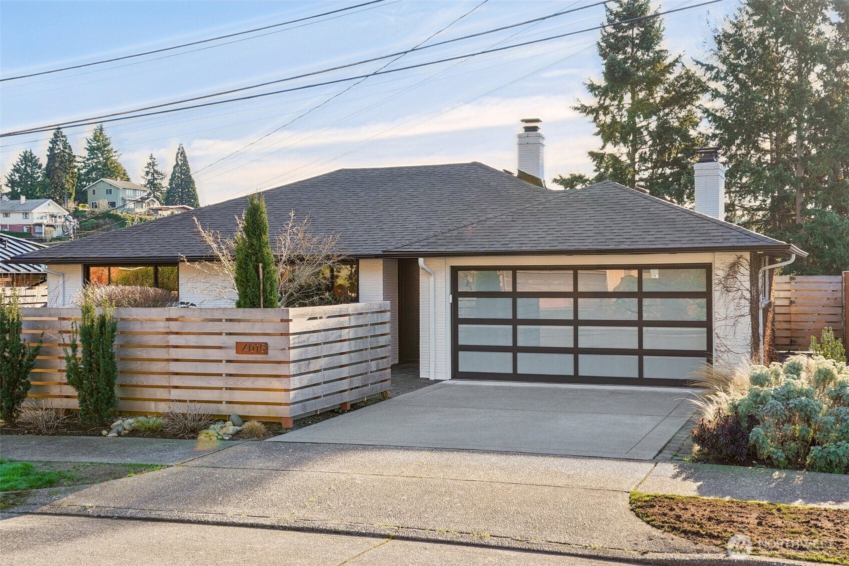 4015 SW Donovan Street