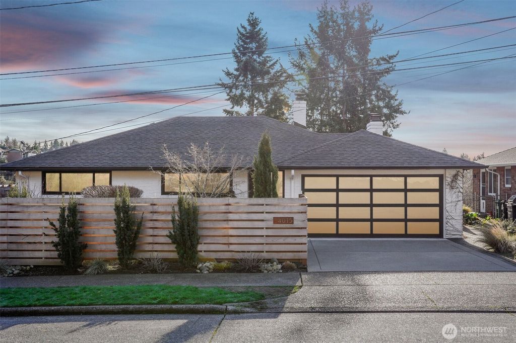 Photo of 4015 SW Donovan Street, Seattle, WA 98136 (MLS # 2467831)