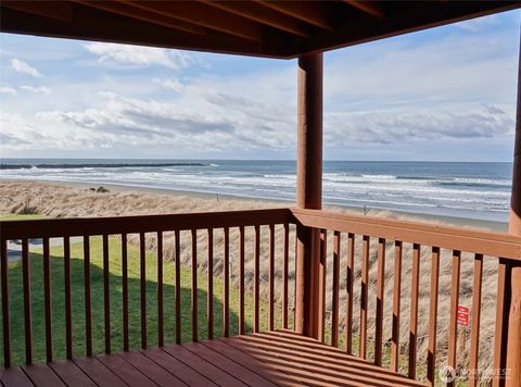 1399 Ocean Shores Boulevard SW 2S-F Ocean Shores WA 98569