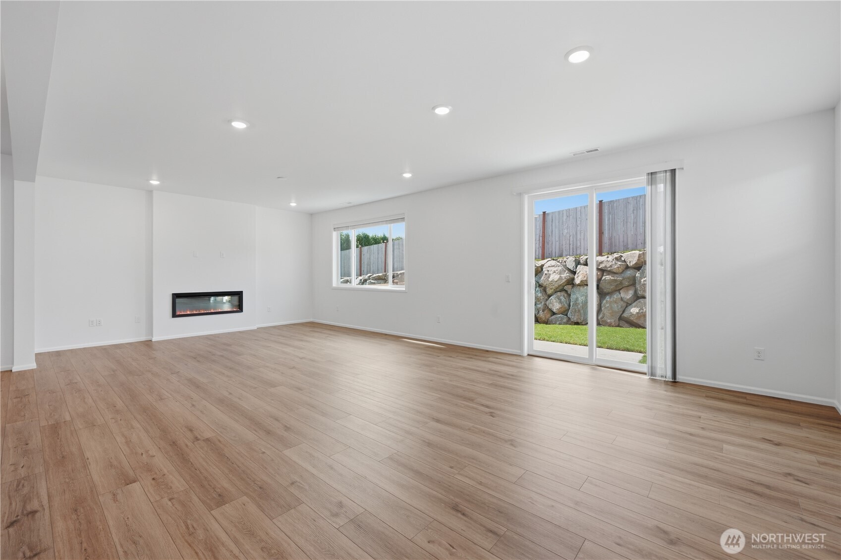 13476 200th Avenue SE