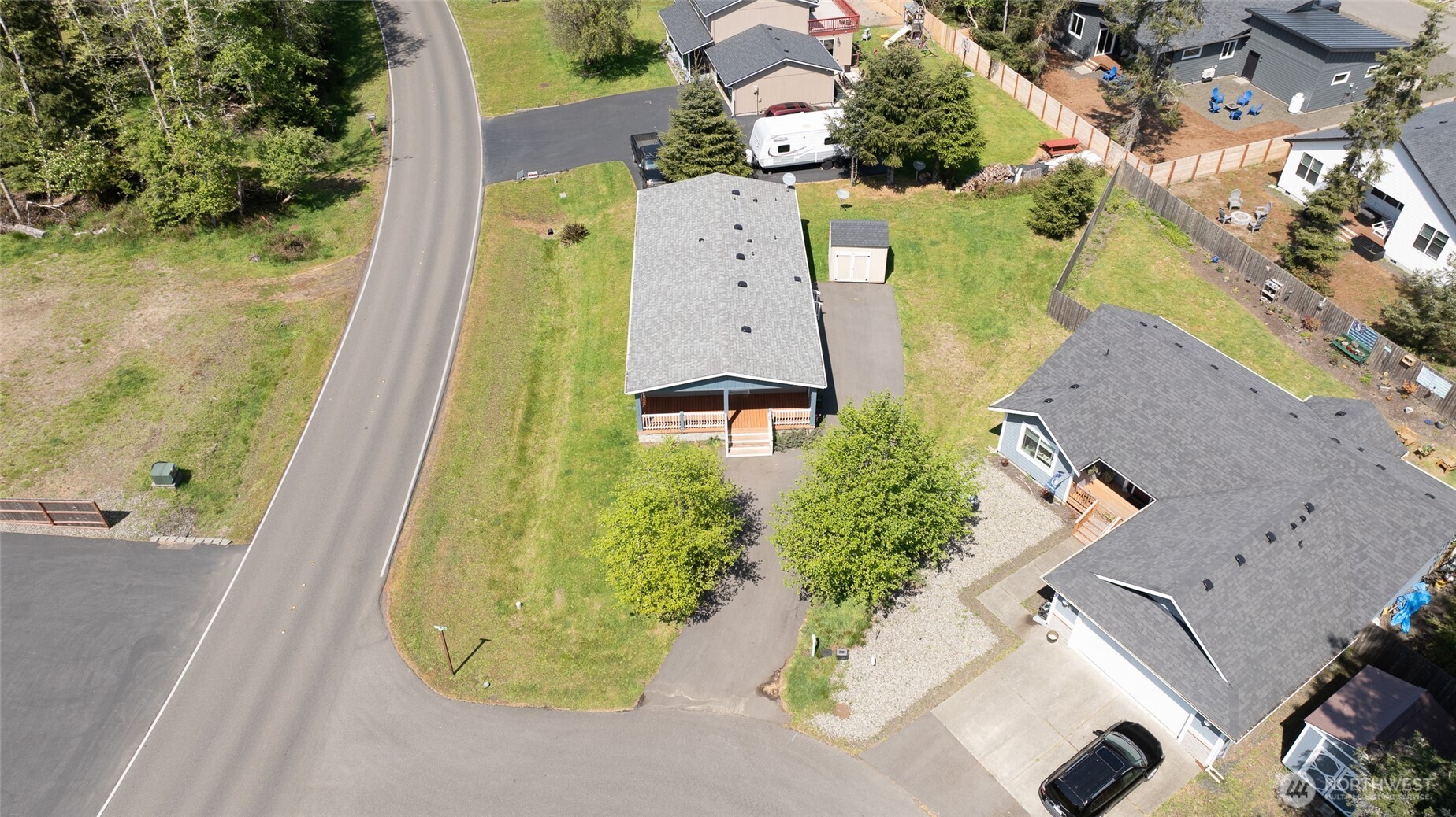 114 Mark Court SE