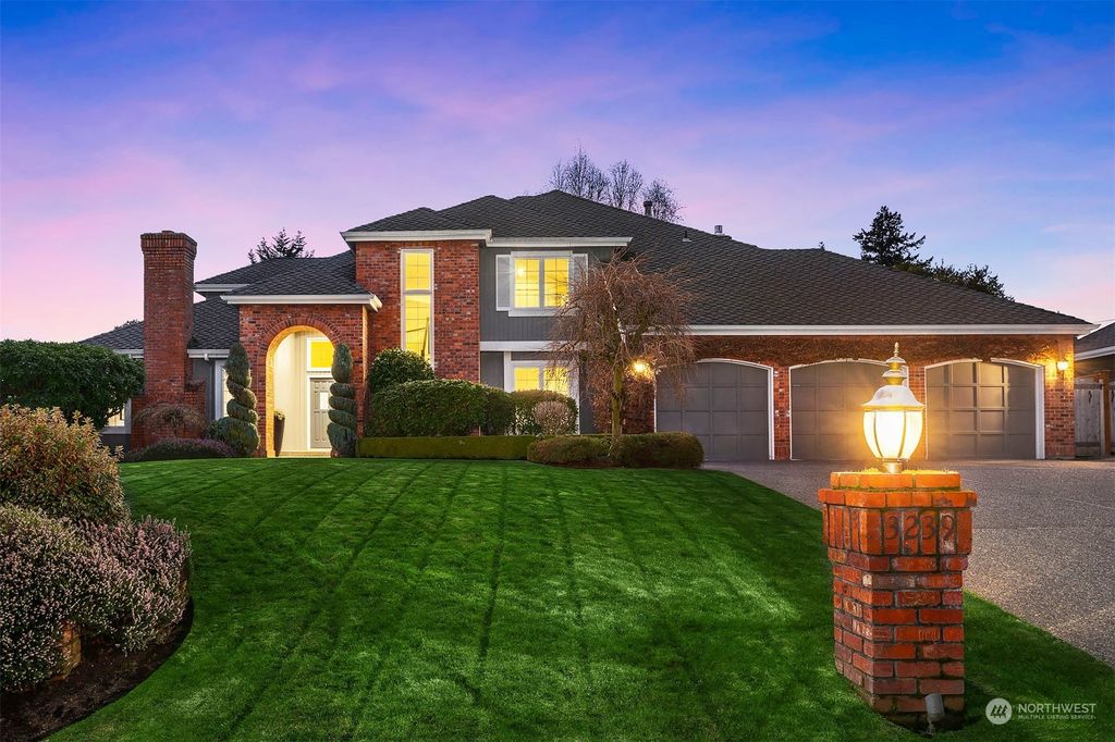 Photo of 3239 111th Avenue SE, Bellevue, WA 98004 (MLS # 2325927)