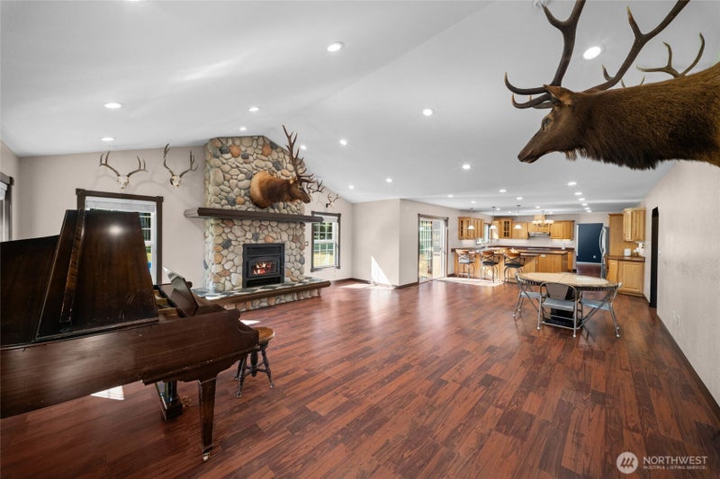 30 Squirrel Road